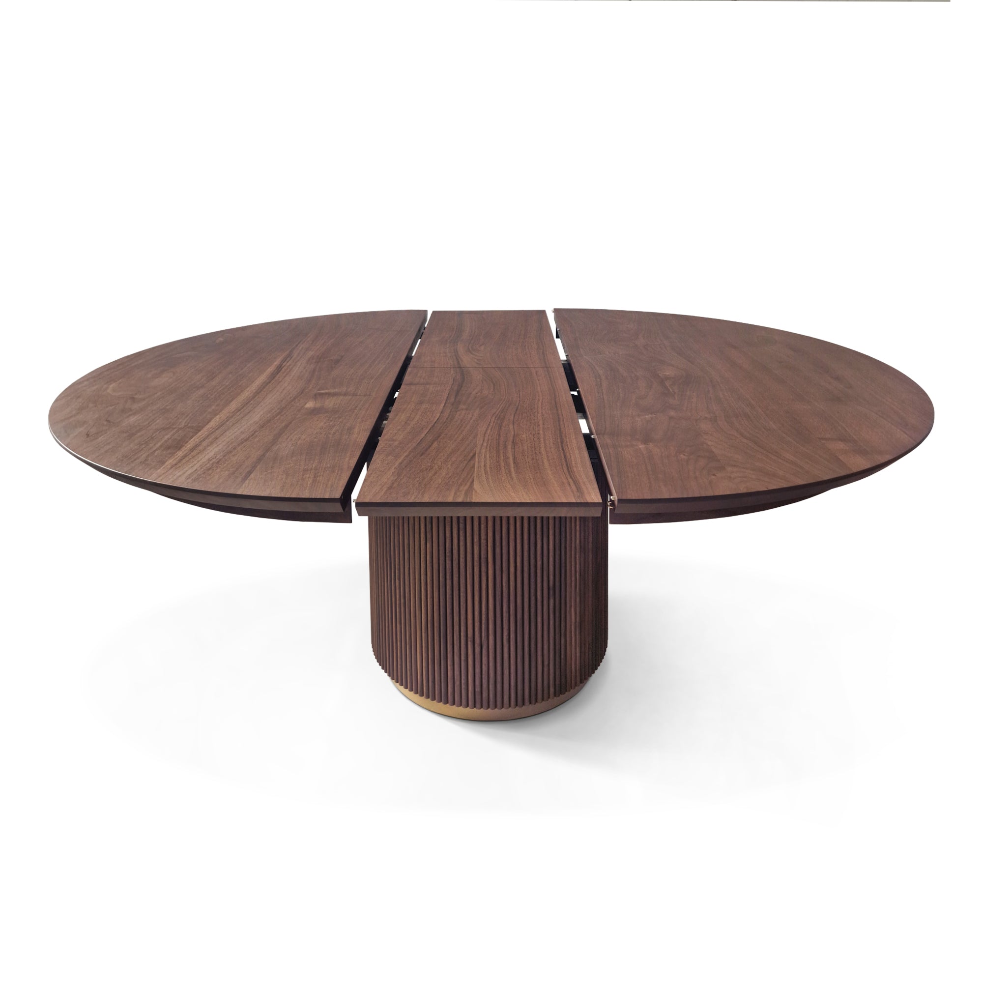 Table à manger ronde extensible en noyer couleur chocolat - avec plateau en noyer massif, en placage de noyer ou en chêne traité thermiquement - combine habilement