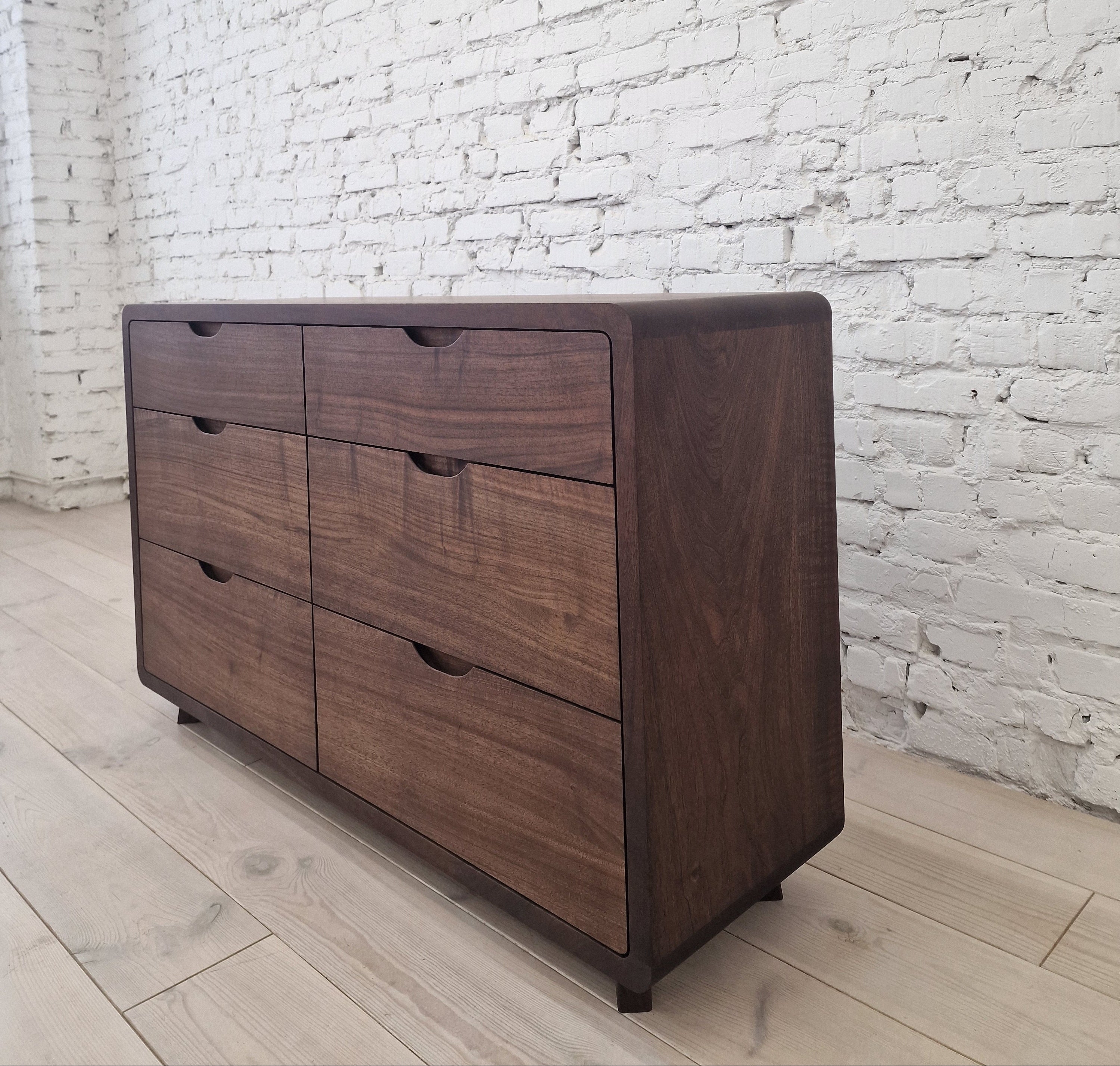 Commode