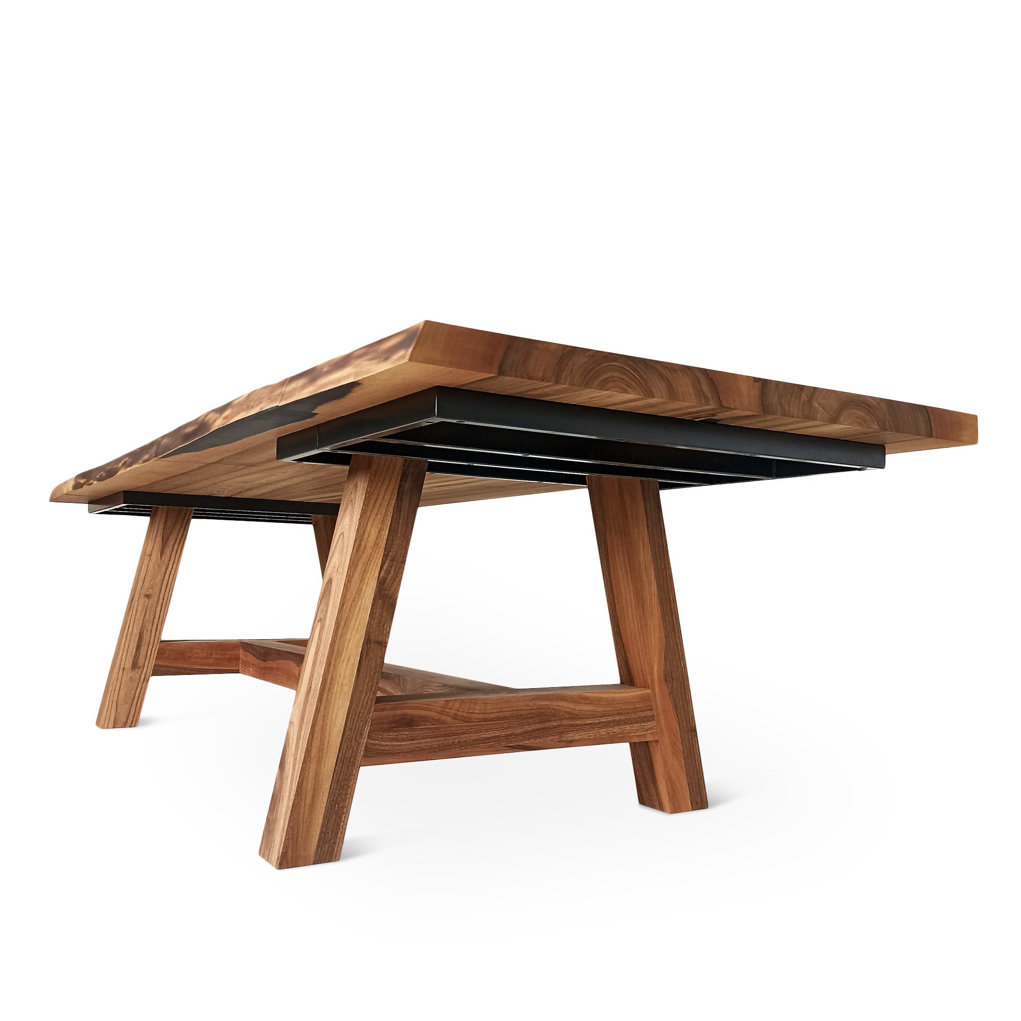Table à manger extensible en noyer – Découvrez la table à manger en noyer massif – une pièce qui allie harmonieusement le charme serein de la vie rurale à
