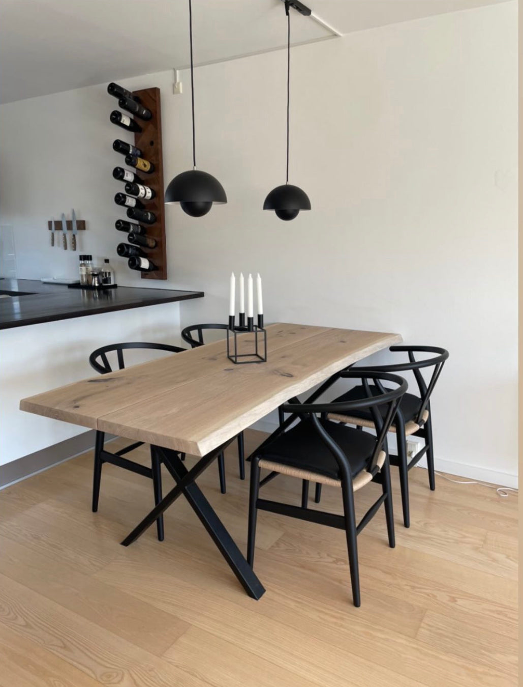 Table de salle à manger extensible en chêne coton – Fabriquée à la main en bois massif – La table de salle à manger extensible en chêne coton est un ajout magnifique à toute maison – Son