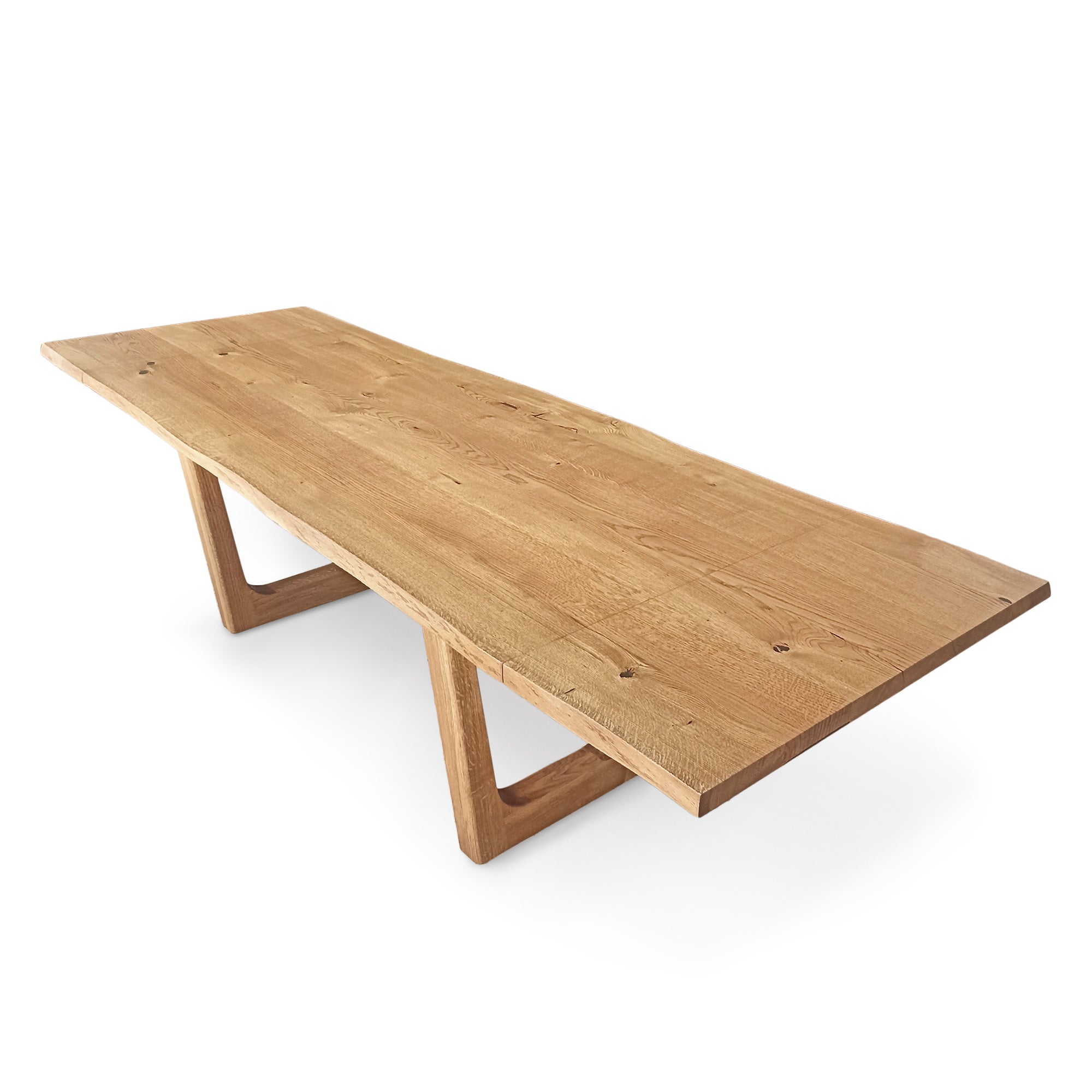 Table à manger extensible en chêne – Fabriquée à la main en bois massif – La table à manger extensible en chêne massif est un ajout magnifique à toute maison – Son plateau extensible