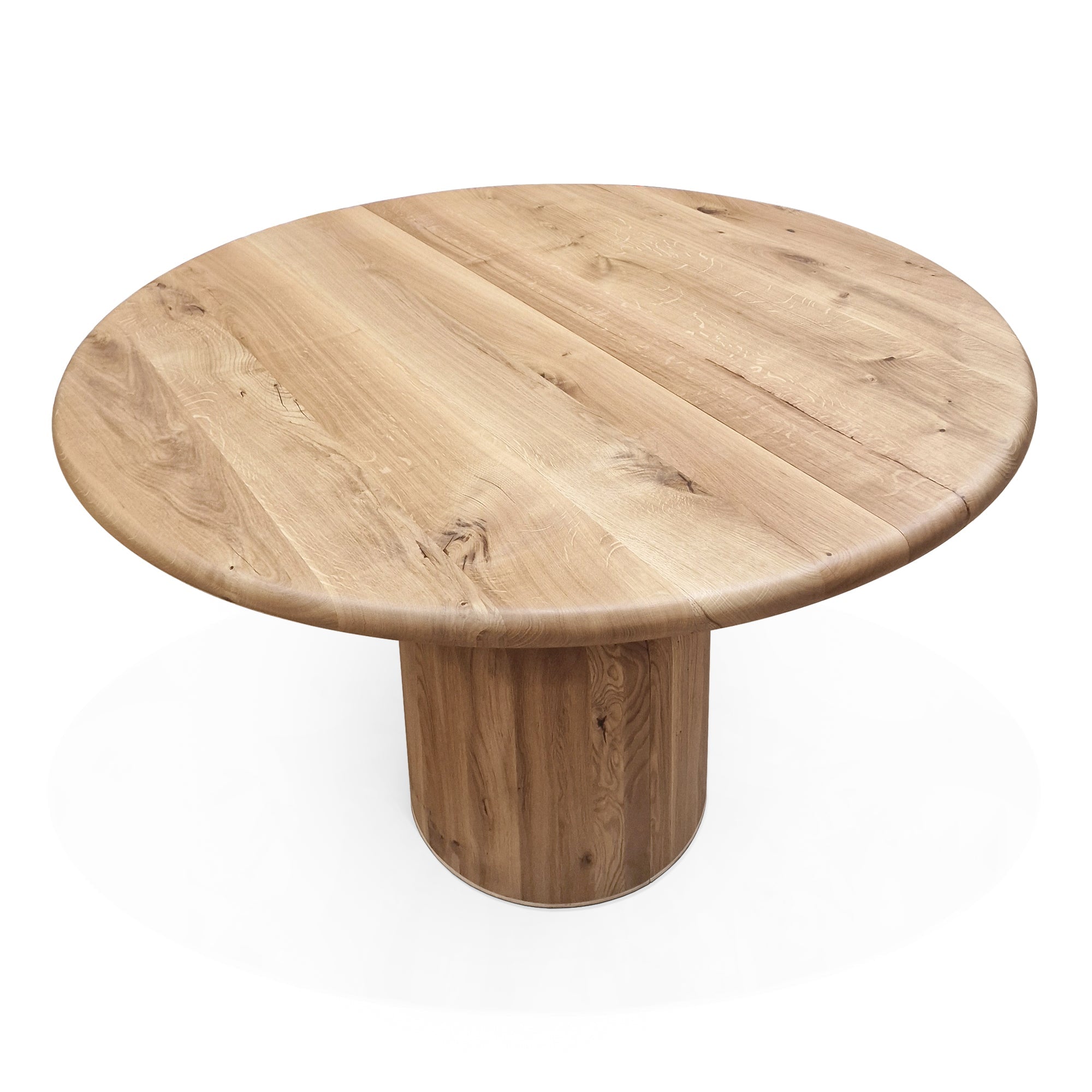 Table à manger ronde extensible en chêne - Plongez dans le mélange harmonieux de chaleur et de modernité avec notre table à manger ronde en chêne - rehaussée par des pieds ronds