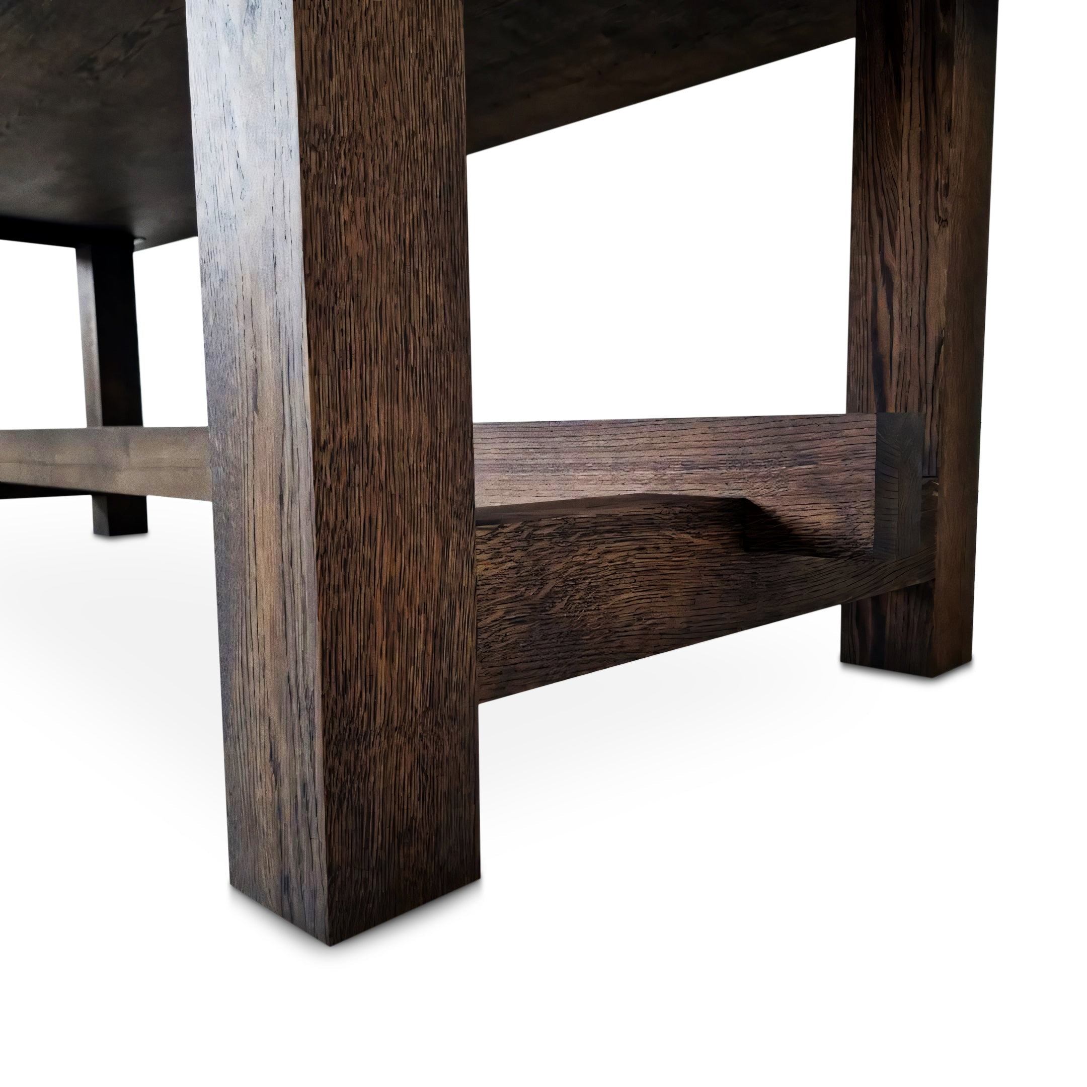 Table à Manger Extensible en Chêne Massif - Voici la table à manger extensible en chêne – fabriquée en bois massif – une pièce qui allie harmonieusement la sérénité