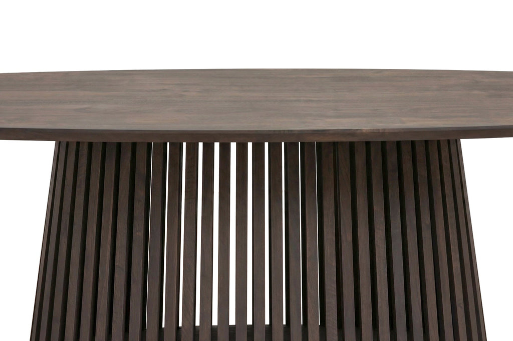 Table ovale en noyer - Voici notre table à manger ronde en chêne fabriquée à la main - un ajout magnifique à toute maison - Fabriquée en bois massif, cette table allie