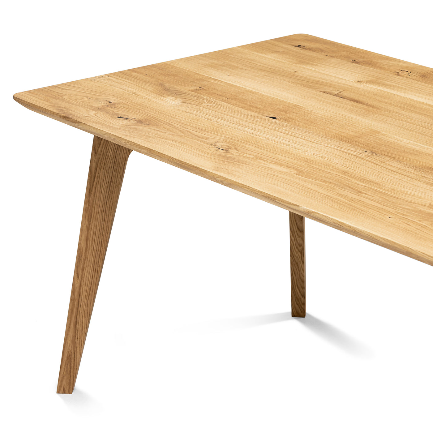 Table à manger en chêne - Fabriquée à la main à partir de bois massif - cette exquise table à manger extensible en chêne massif de la collection est une magnifique