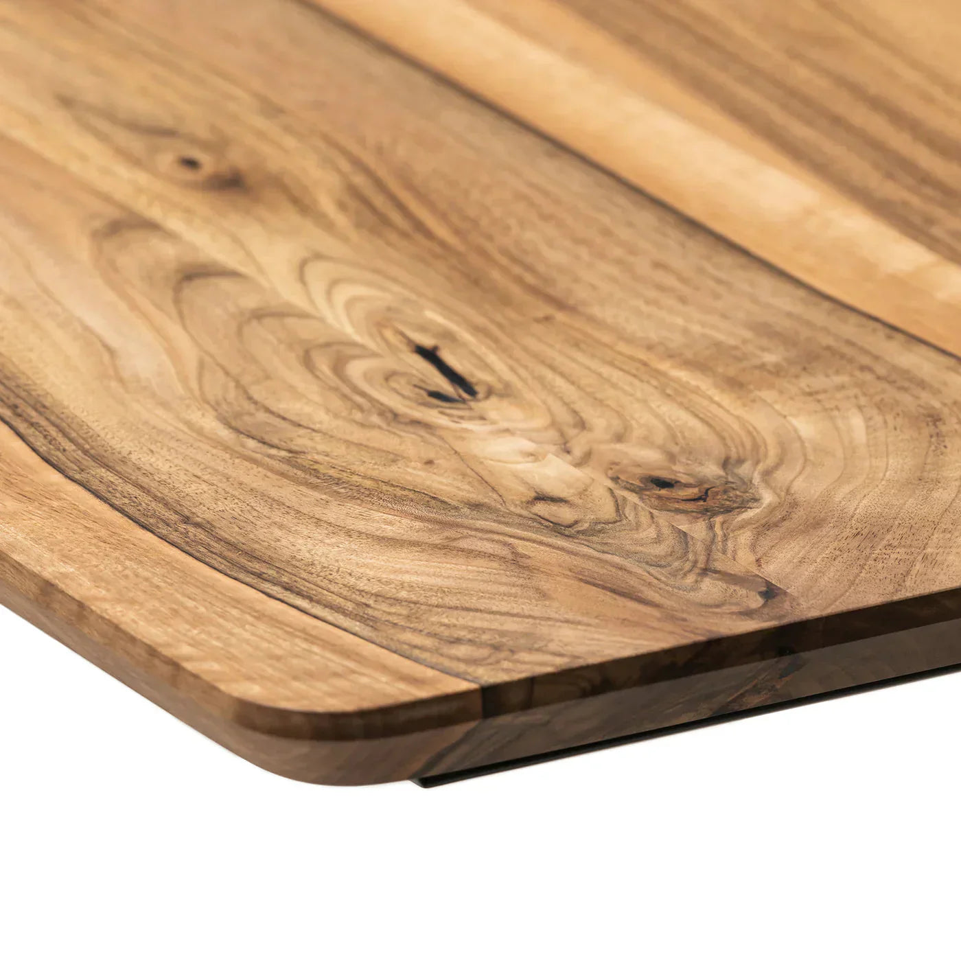 Table à manger extensible en noyer - Fabriquée en bois massif, notre table à manger extensible en noyer est un ajout magnifique à tout intérieur - Son plateau extensible