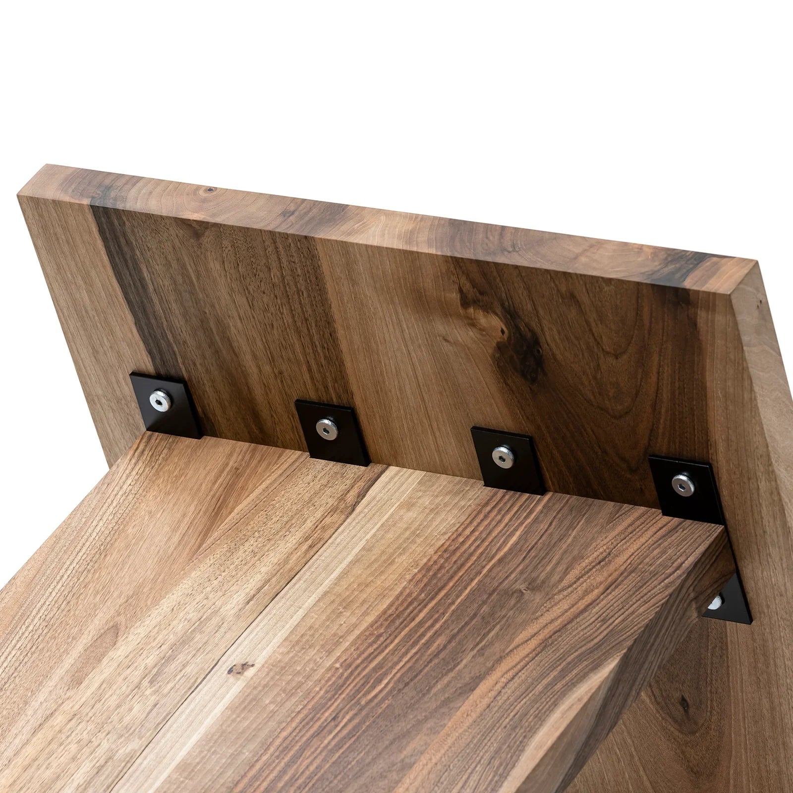 Table basse en noyer – Table basse carrée massive en noyer La hauteur standard de toutes les tables est de 45 cm. Les pieds métalliques peuvent être facilement démontés pour le transport.