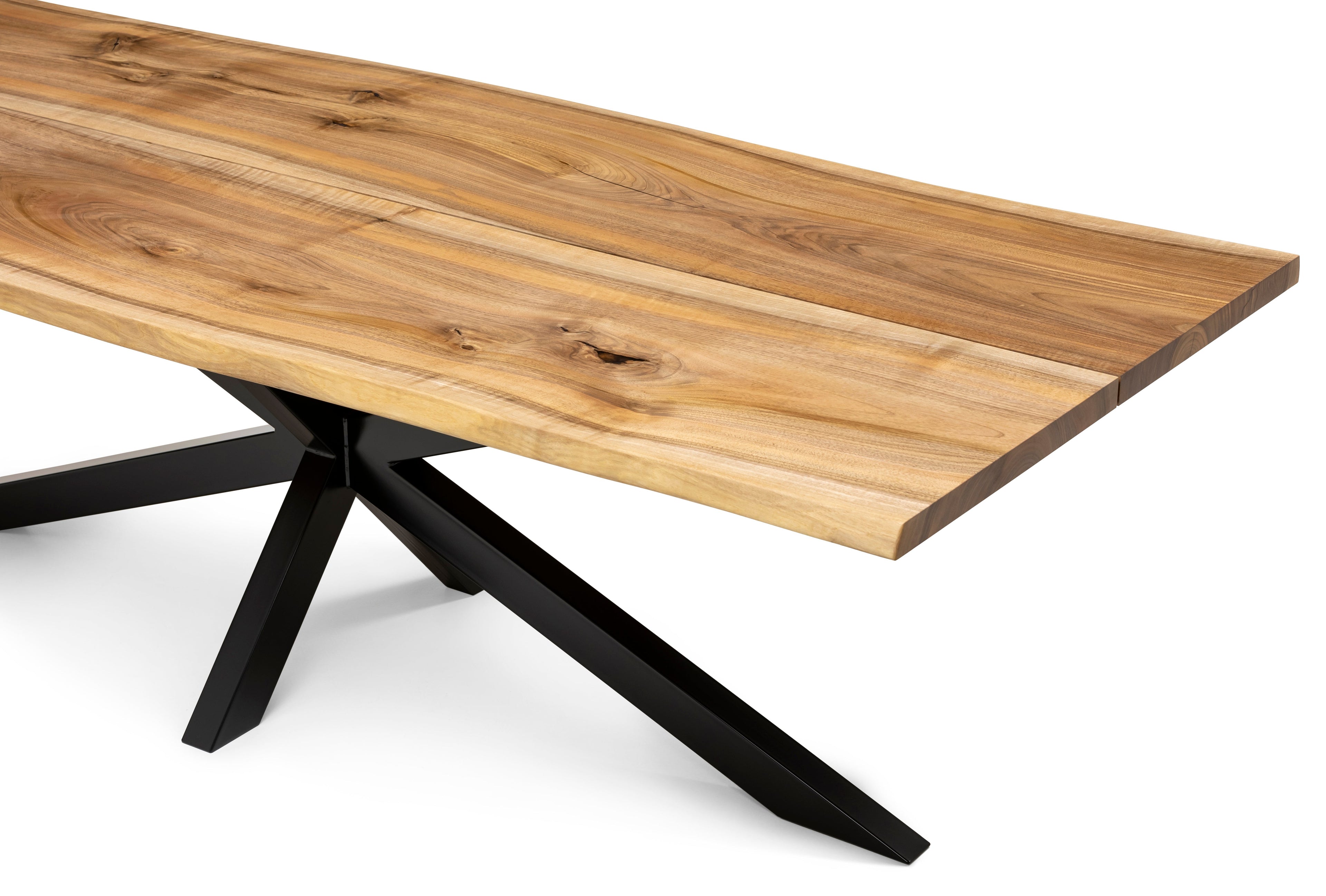 Table à manger extensible en noyer pied araignée - Fabriquée à la main à partir de bois massif - cette table exquise en noyer extensible avec un pied araignée est une superbe pièce.