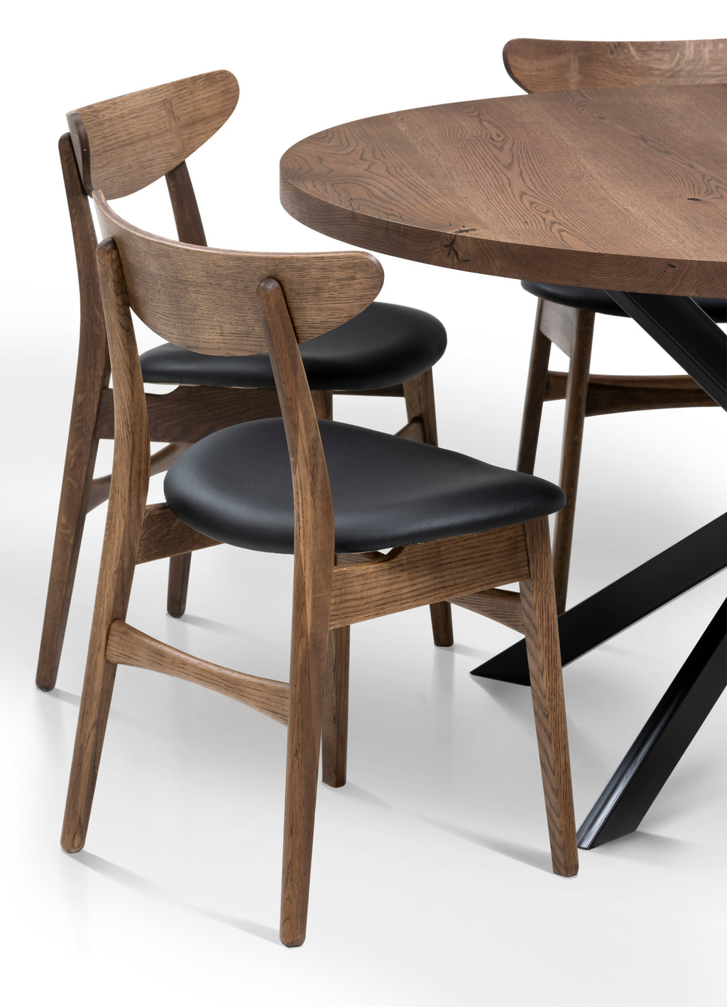 Table à manger ronde extensible en chêne foncé - Voici notre table à manger ronde en chêne massif fabriquée à la main - un ajout magnifique à tout intérieur - Fabriquée à partir de