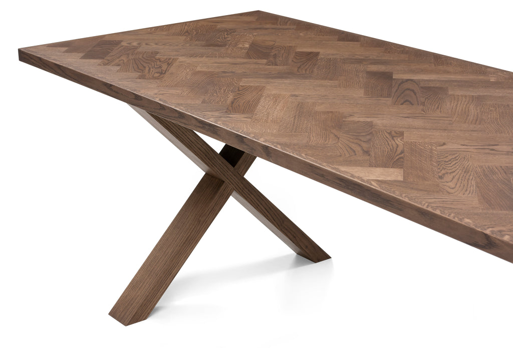 Table de salle à manger extensible à chevrons en chêne chocolat - Table de salle à manger extensible à chevrons en chêne chocolat fabriquée à partir de lattes de chêne massif de 15 mm assemblées