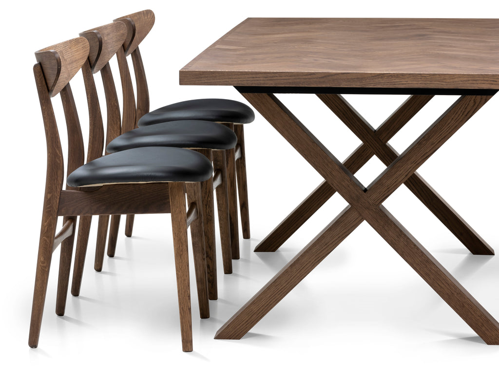 Table de salle à manger extensible à chevrons en chêne chocolat - Table de salle à manger extensible à chevrons en chêne chocolat fabriquée à partir de lattes de chêne massif de 15 mm assemblées