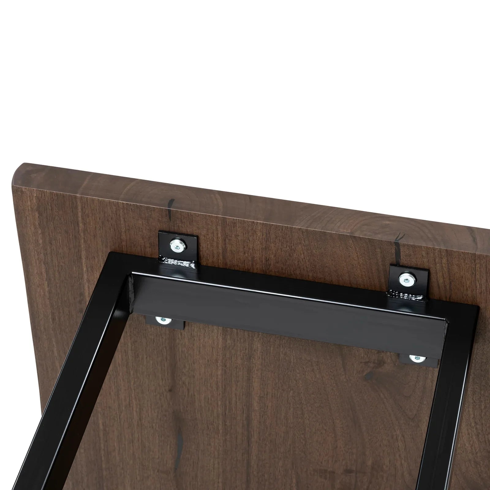 Table basse en noyer chocolat - Table basse en chêne massif La hauteur standard de toutes les tables est de 45 cm Les pieds métalliques peuvent être facilement démontés pour le transport