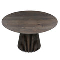 Table à manger ronde extensible en chêne fusain – dotée de son pied à facettes distinctif – est un chef-d'œuvre unique et sur mesure qui allie modernité