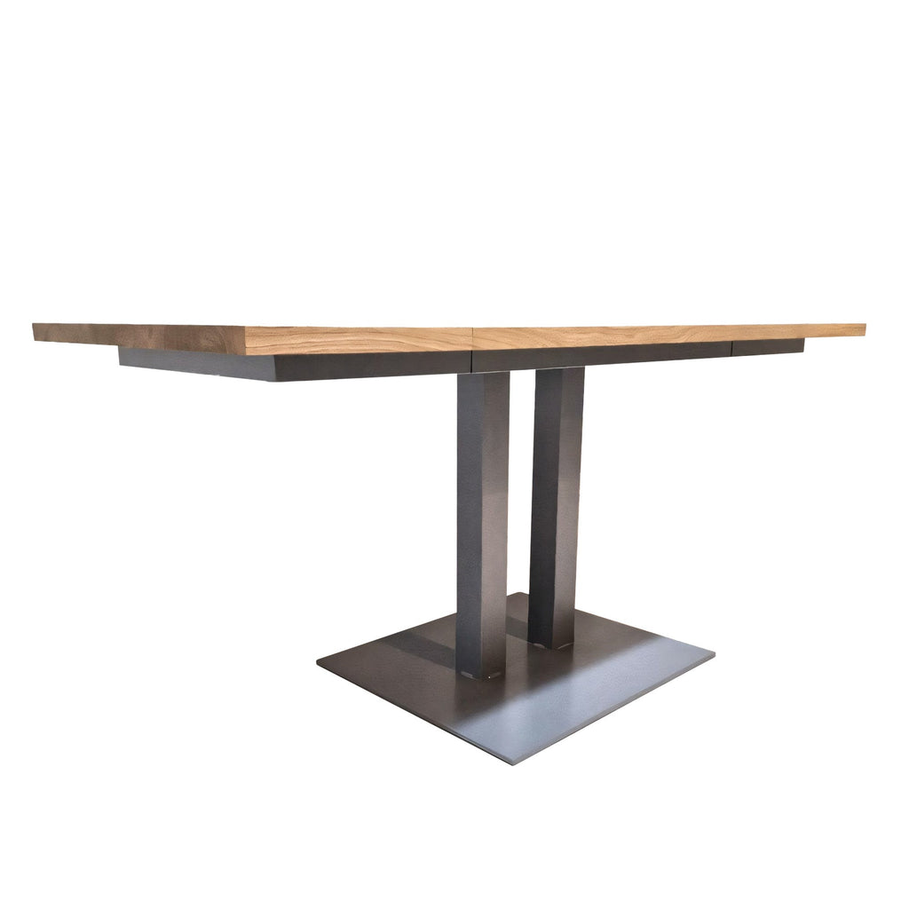 Table à manger extensible en chêne - Fabriquée à la main à partir de bois massif - cette superbe table extensible en chêne est un ajout magnifique à toute maison - Son plateau extensible