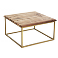 Table basse en noyer - Cette table basse en bois massif allie matériaux nobles et design contemporain - Son plateau en noyer fait sur mesure apporte un aspect naturel